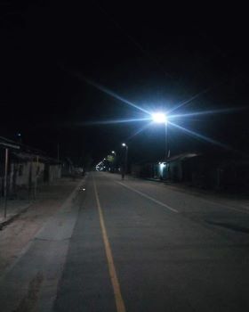 211911坦桑尼亚50W路灯安装项目