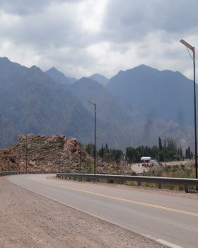 201902阿根廷路灯项目