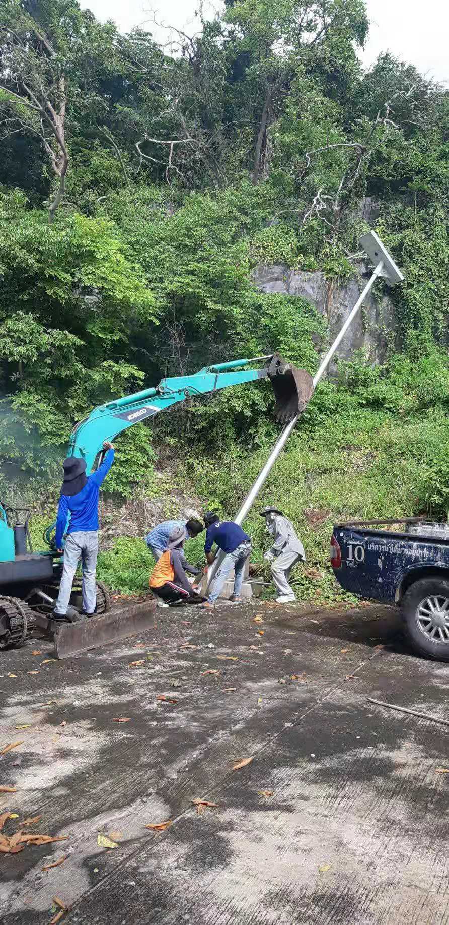 太阳能路灯厂家安装的路灯靠谱吗？能够照亮多长时间呢？