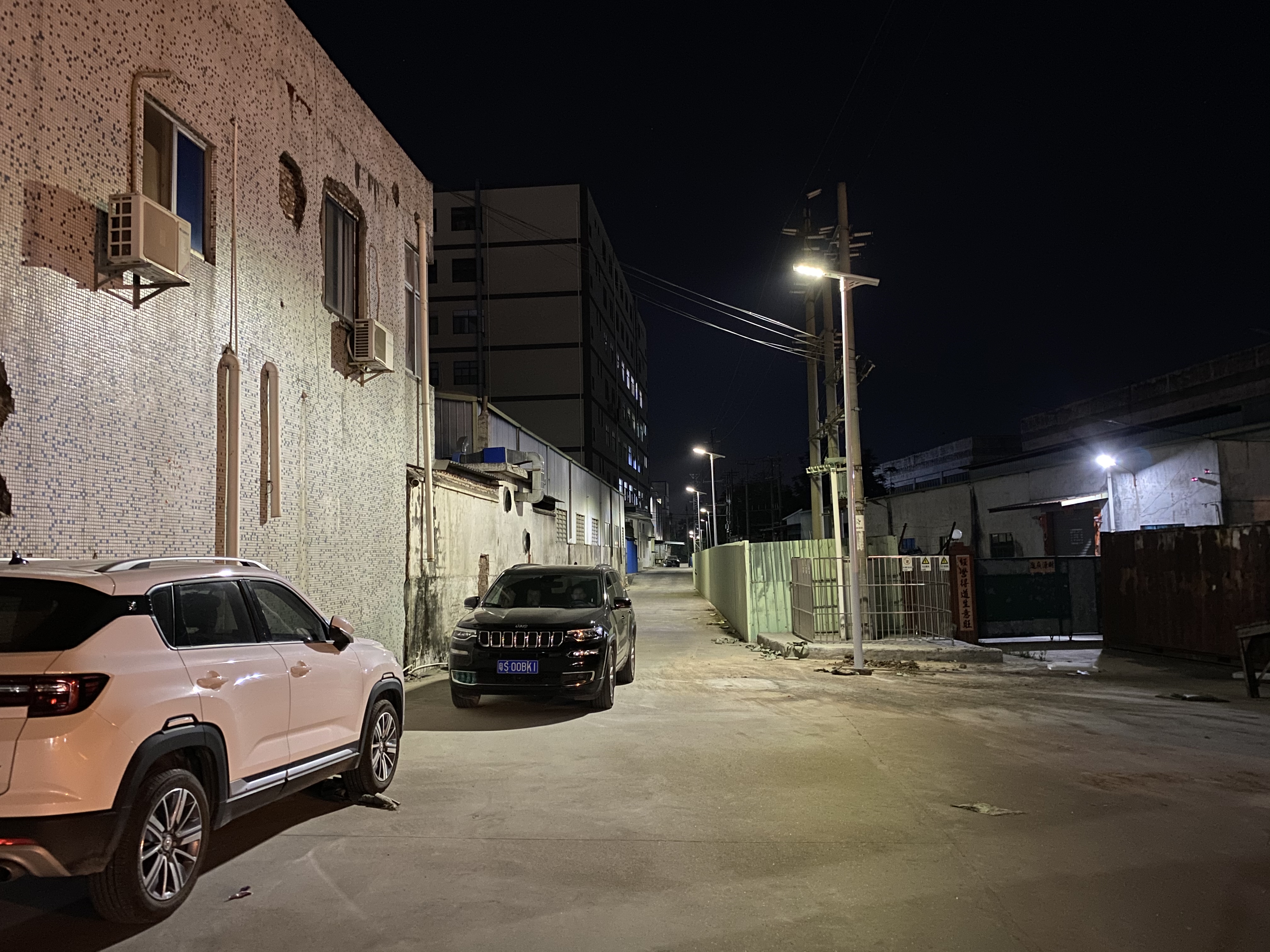 太阳能路灯价格差异体现在哪些方面？