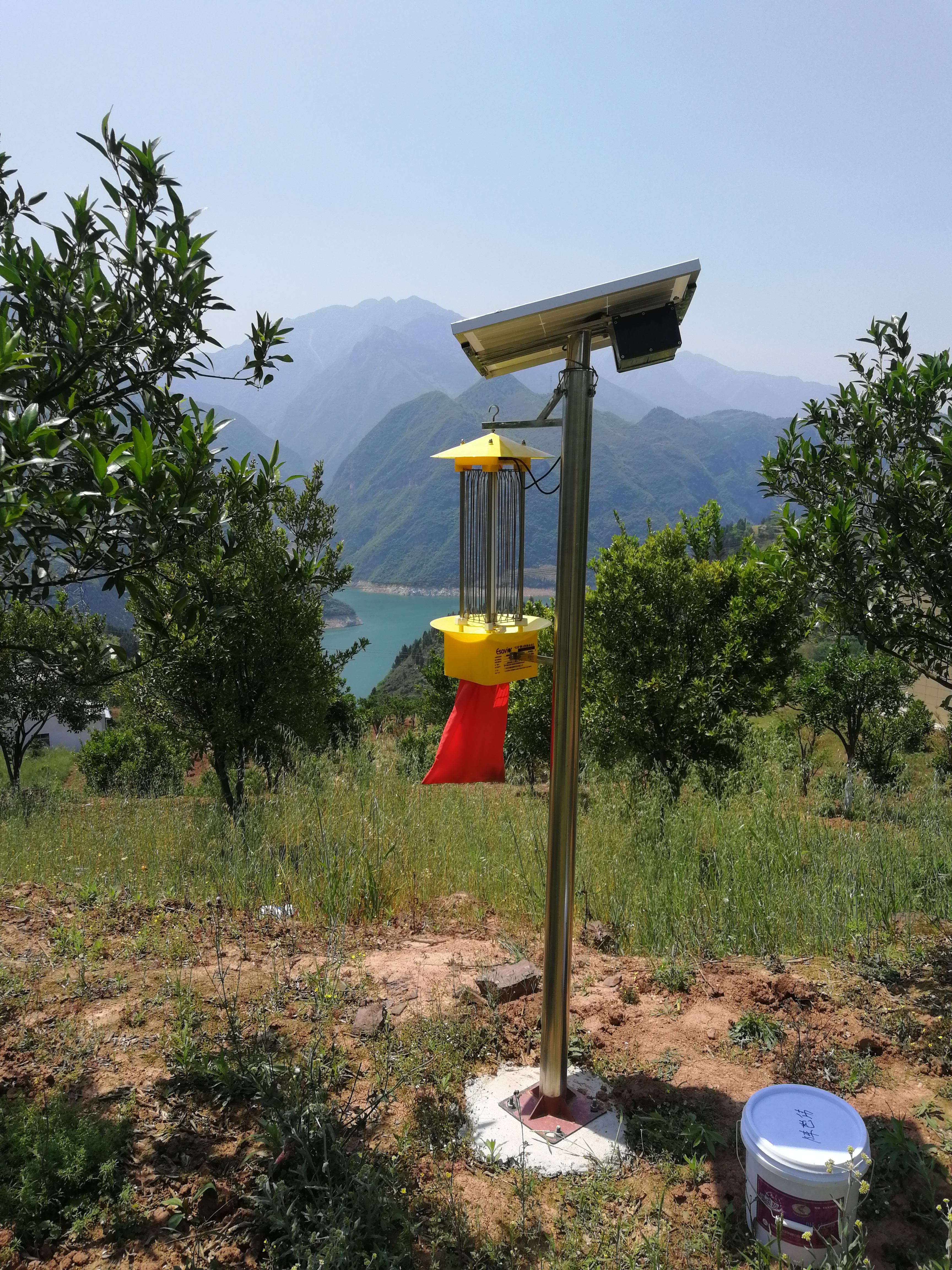 太阳能杀虫灯的优势有哪些？适用范围是什么？