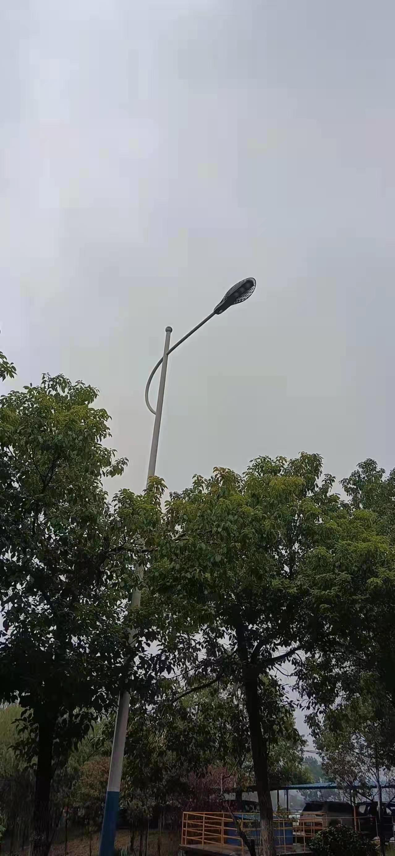 太阳能路灯的价格贵吗？怎么才能安装性价比比较高的路灯？