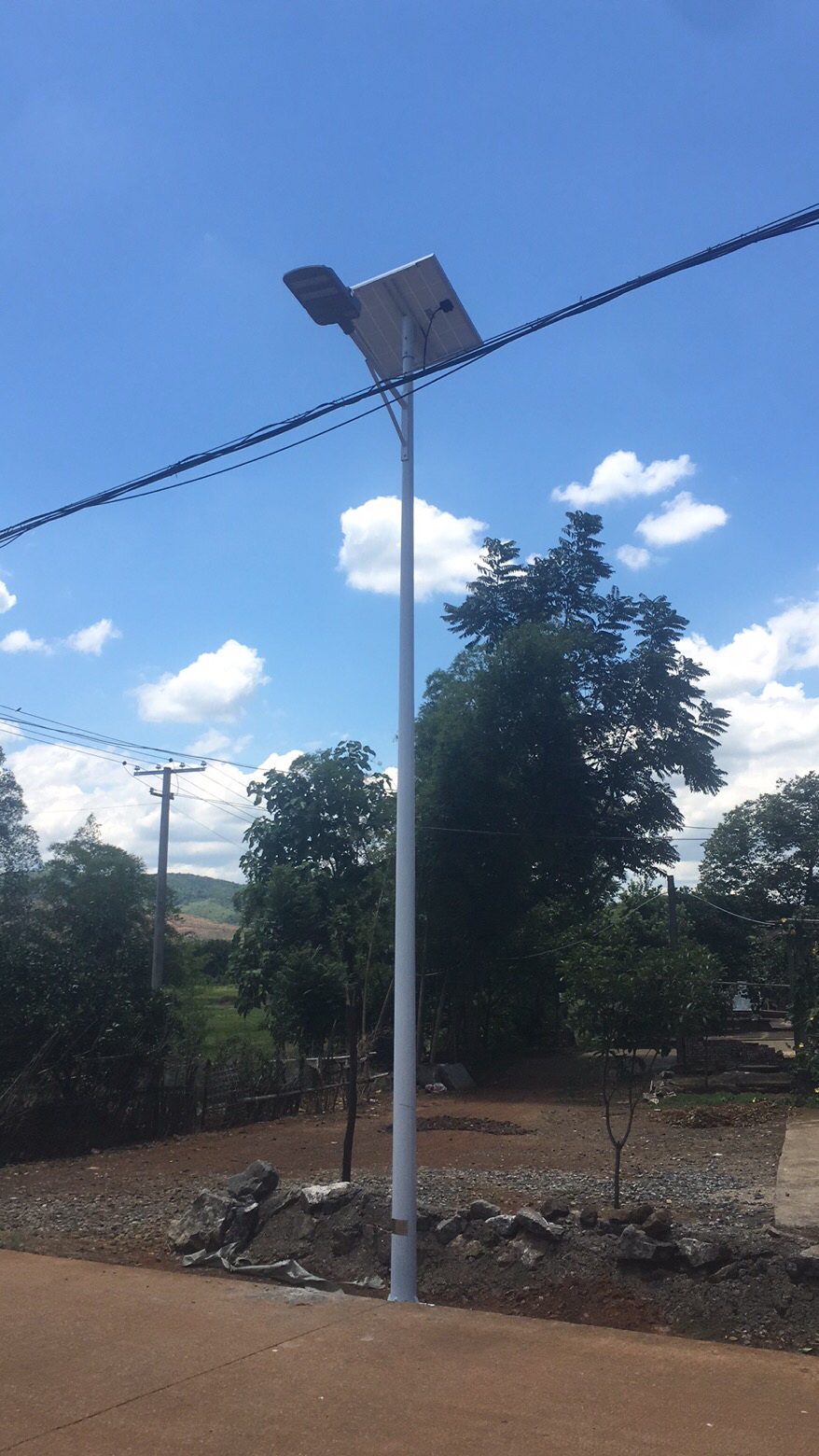 为什么很多地区都选择安装太阳能路灯？具体原因有哪些？