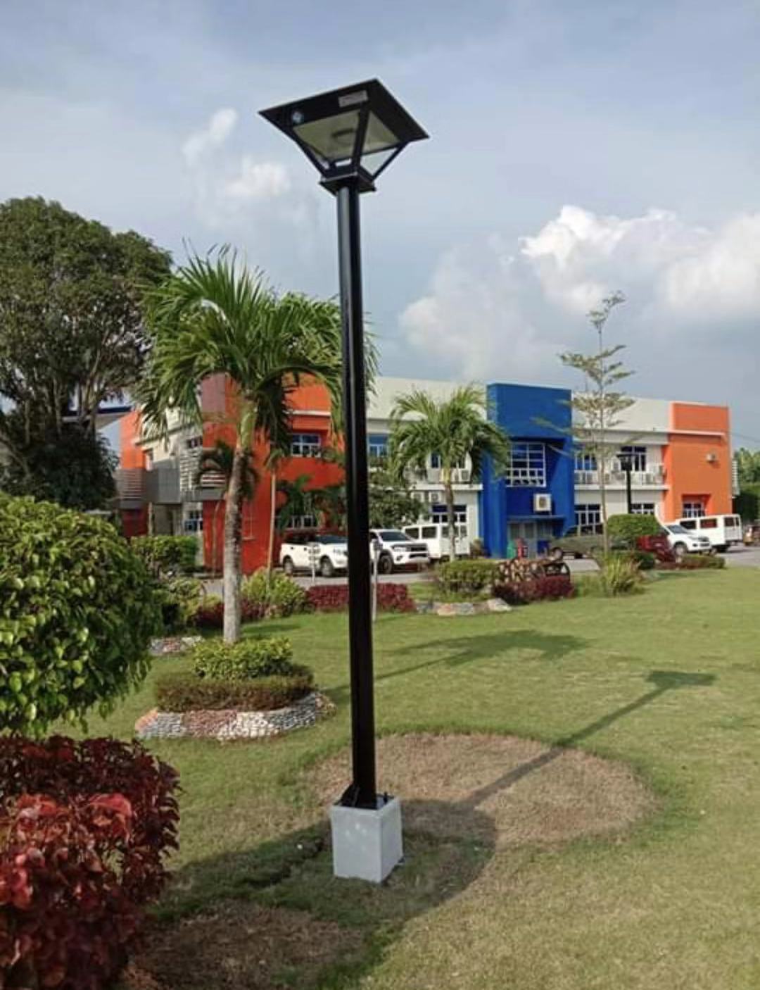 方便的太阳能庭院灯——简单又不失格调